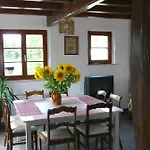 Vendégház La Pomme De Pin 3*