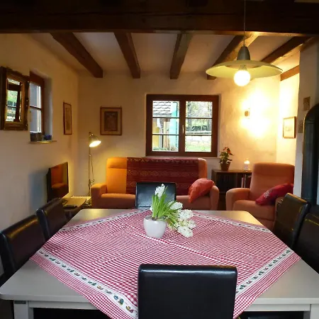 La Pomme De Pin Raedersdorf