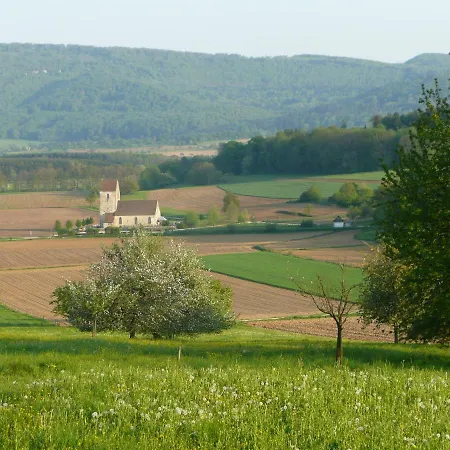 Maison d'hôtes La Pomme De Pin 3*